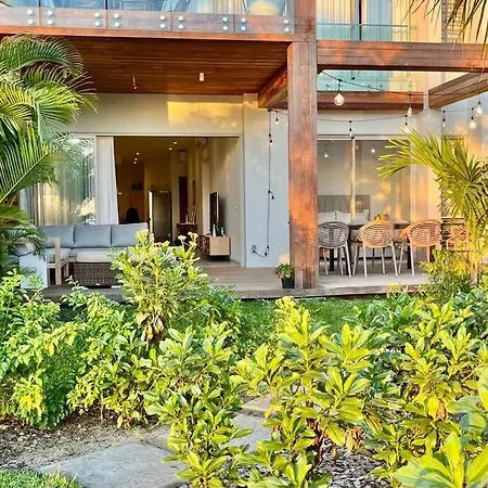 A Beachfront Haven - Ocean Point B2 Pointe aux Piments Exterior photo