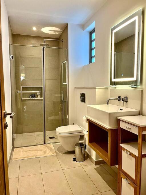 अपार्टमेंट A Beachfront Haven - Ocean Point B2